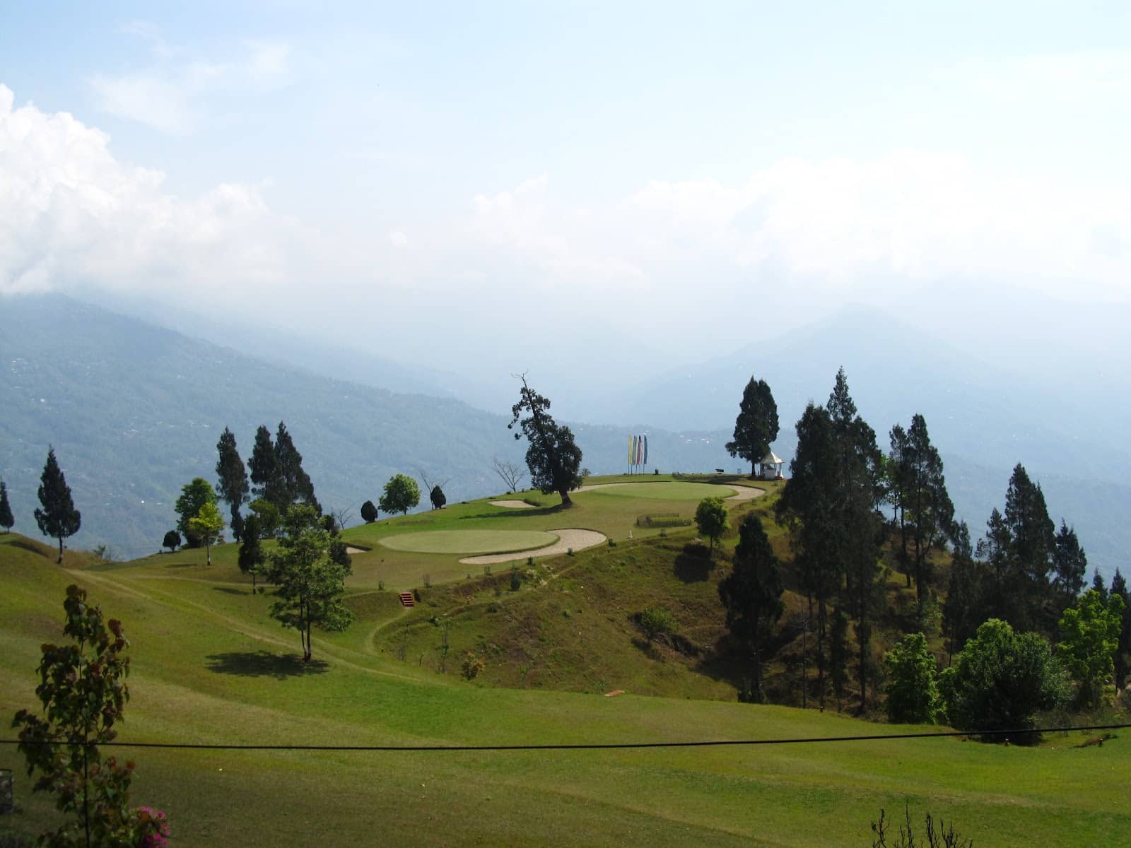 Peaceful Hillside Ambiance