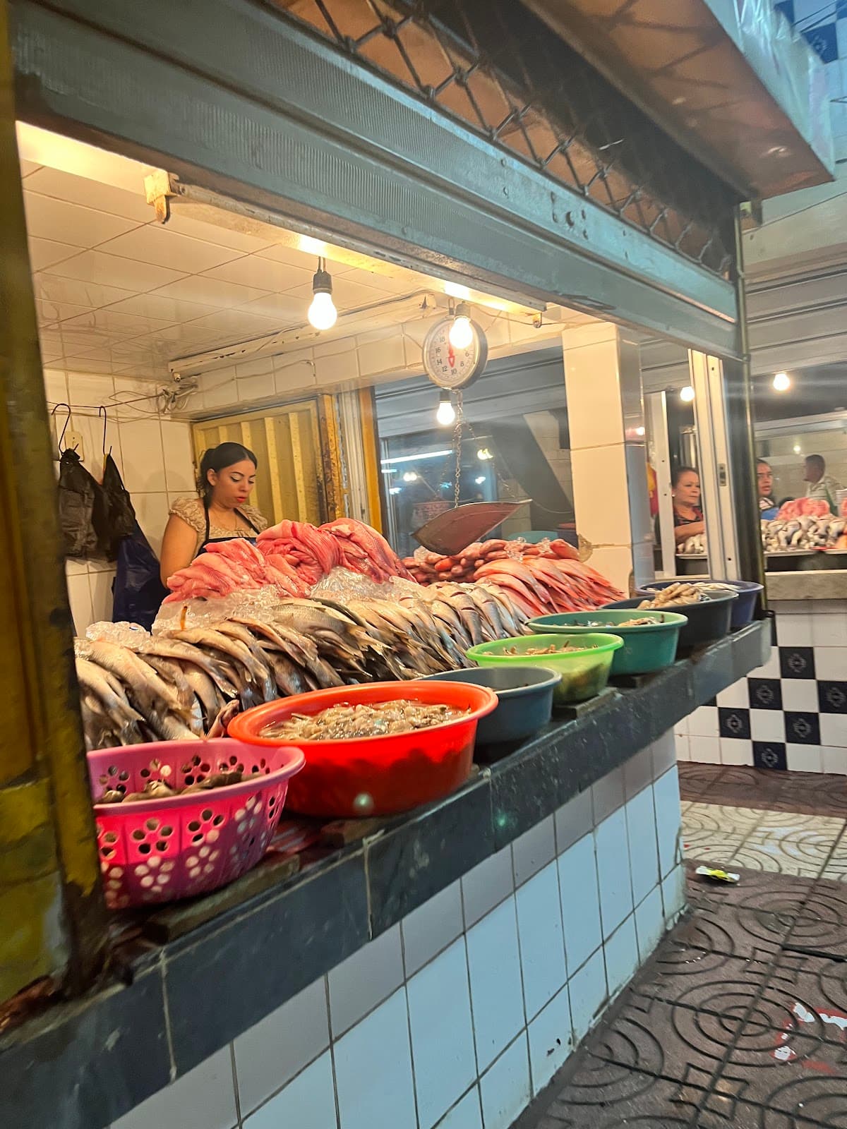 Mercado Colón - Image 1