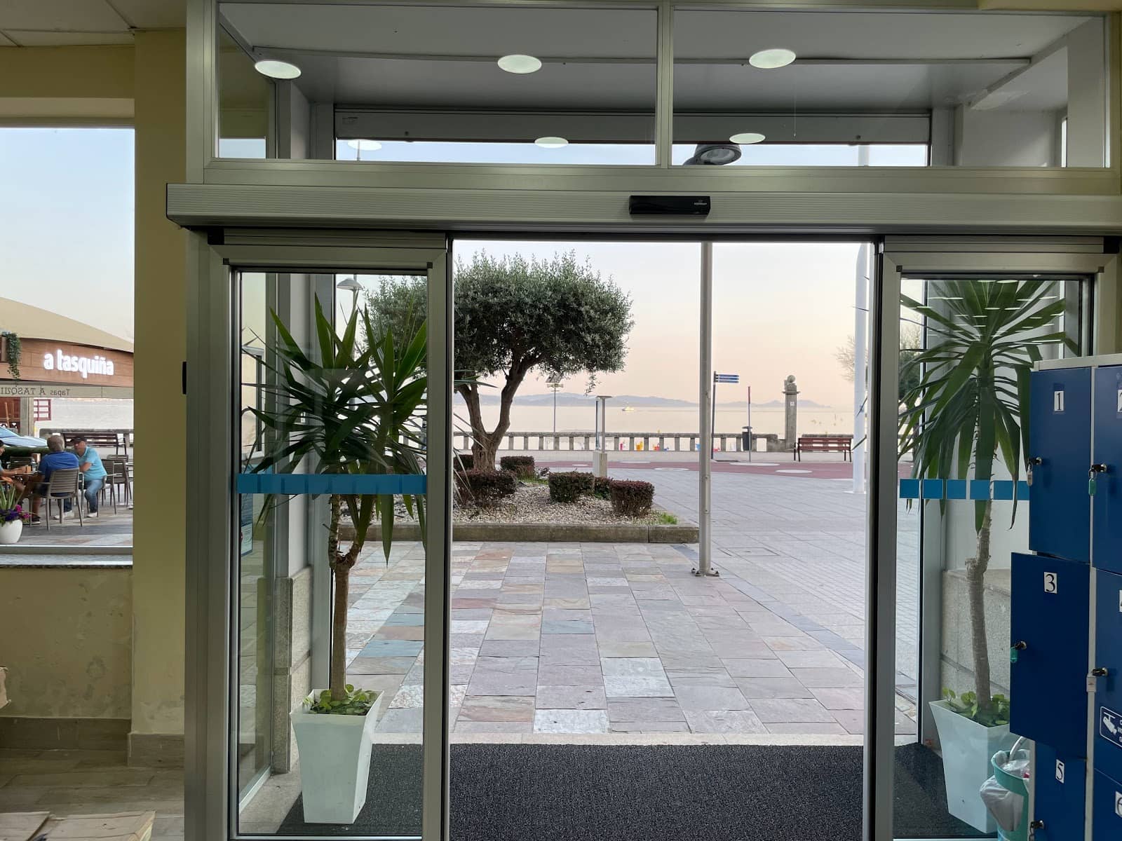 Seaside Ambiance