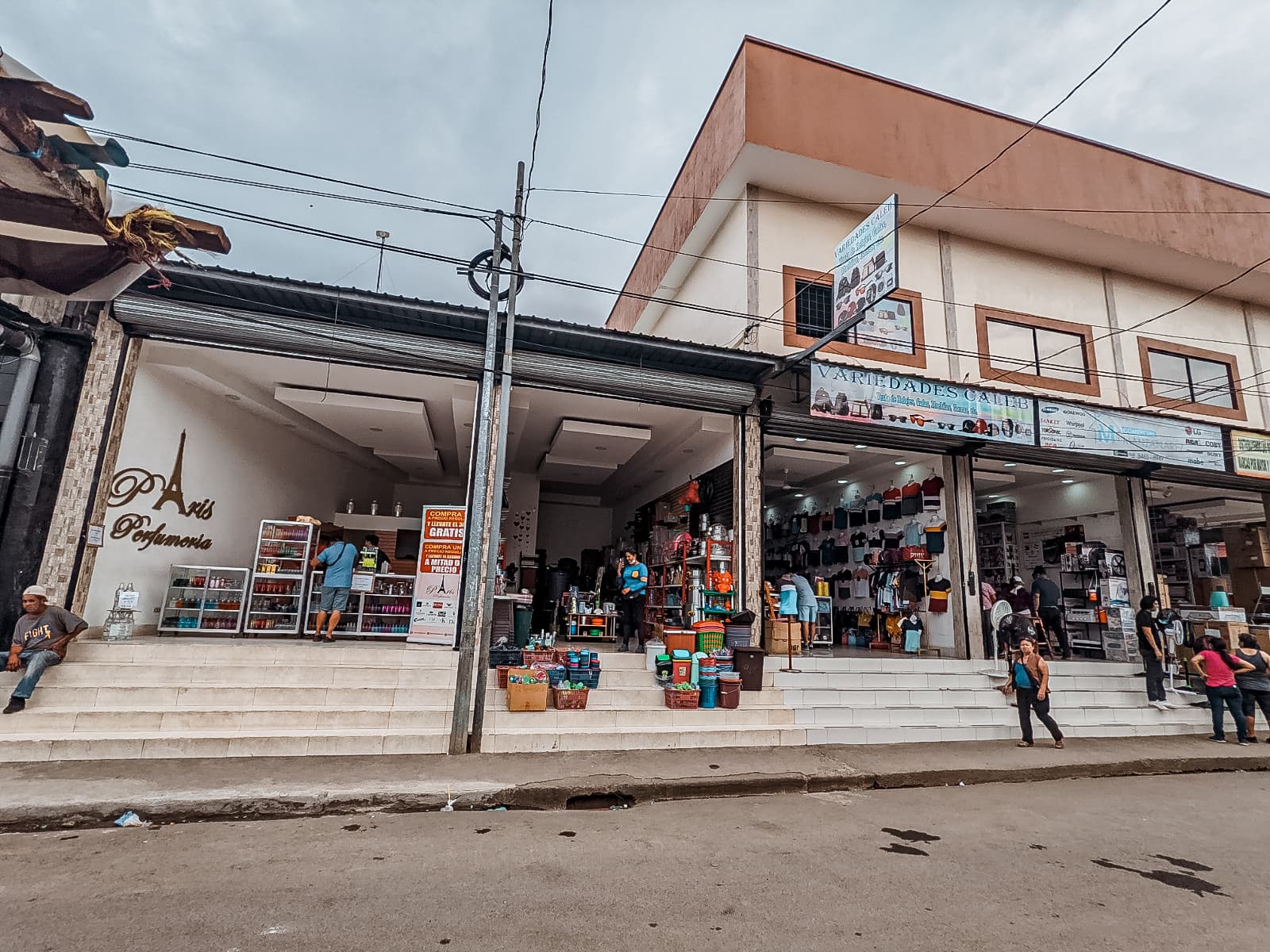 Oriental Market - Image 1
