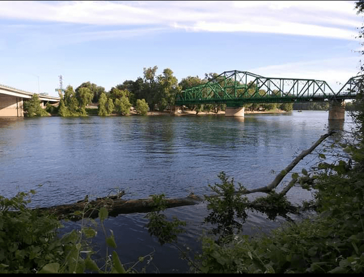 Discovery Park - Image 1