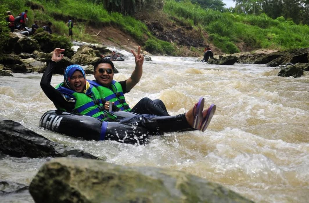 Oyo River Tubing - Image 1