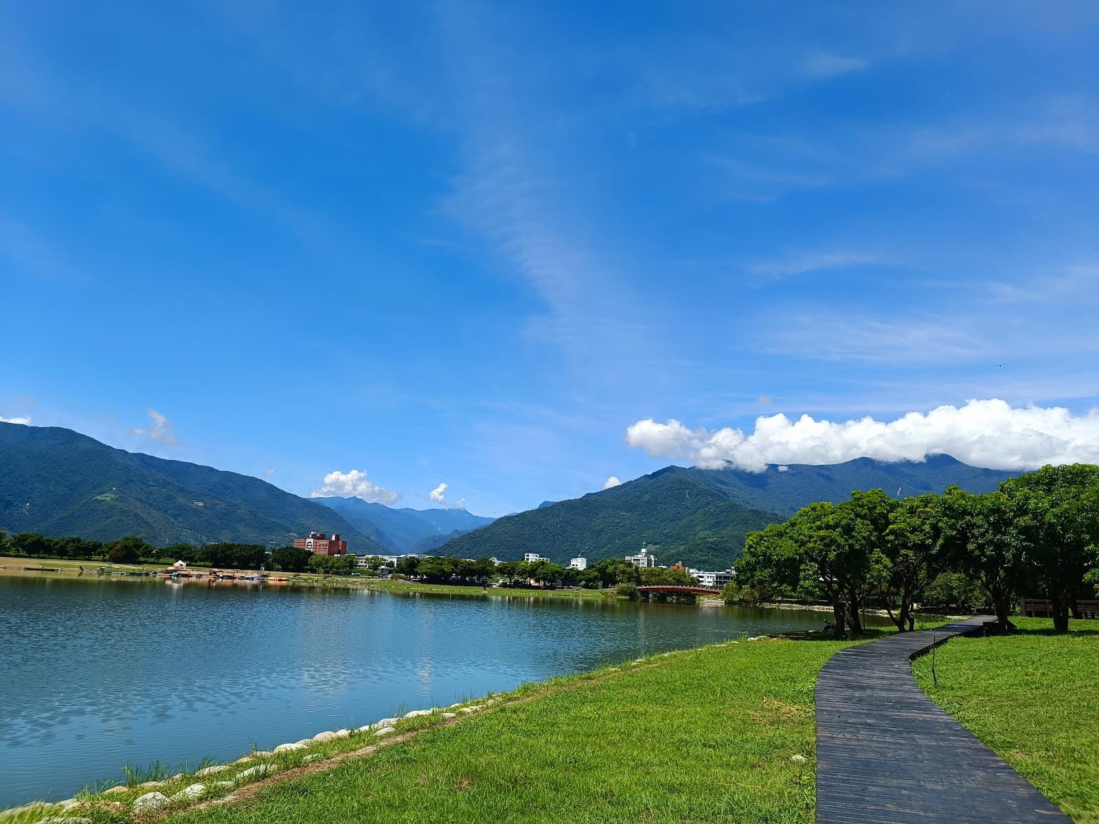 Dapo Lake - Image 1