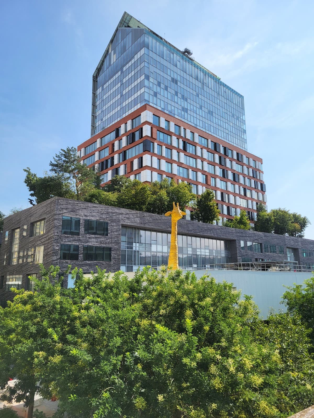 Tour Horizons - Image 1