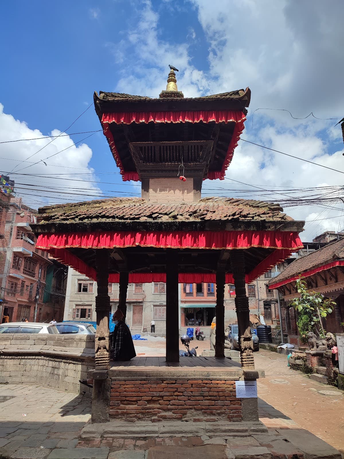 Nasamana Chowk - Image 1