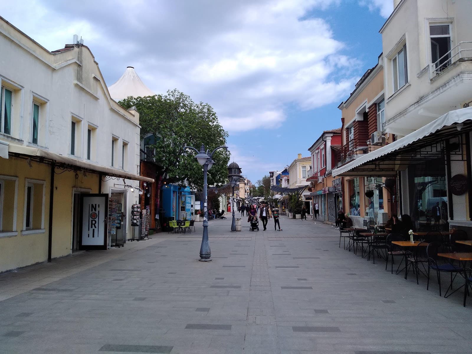 Bogoridi Street - Image 1