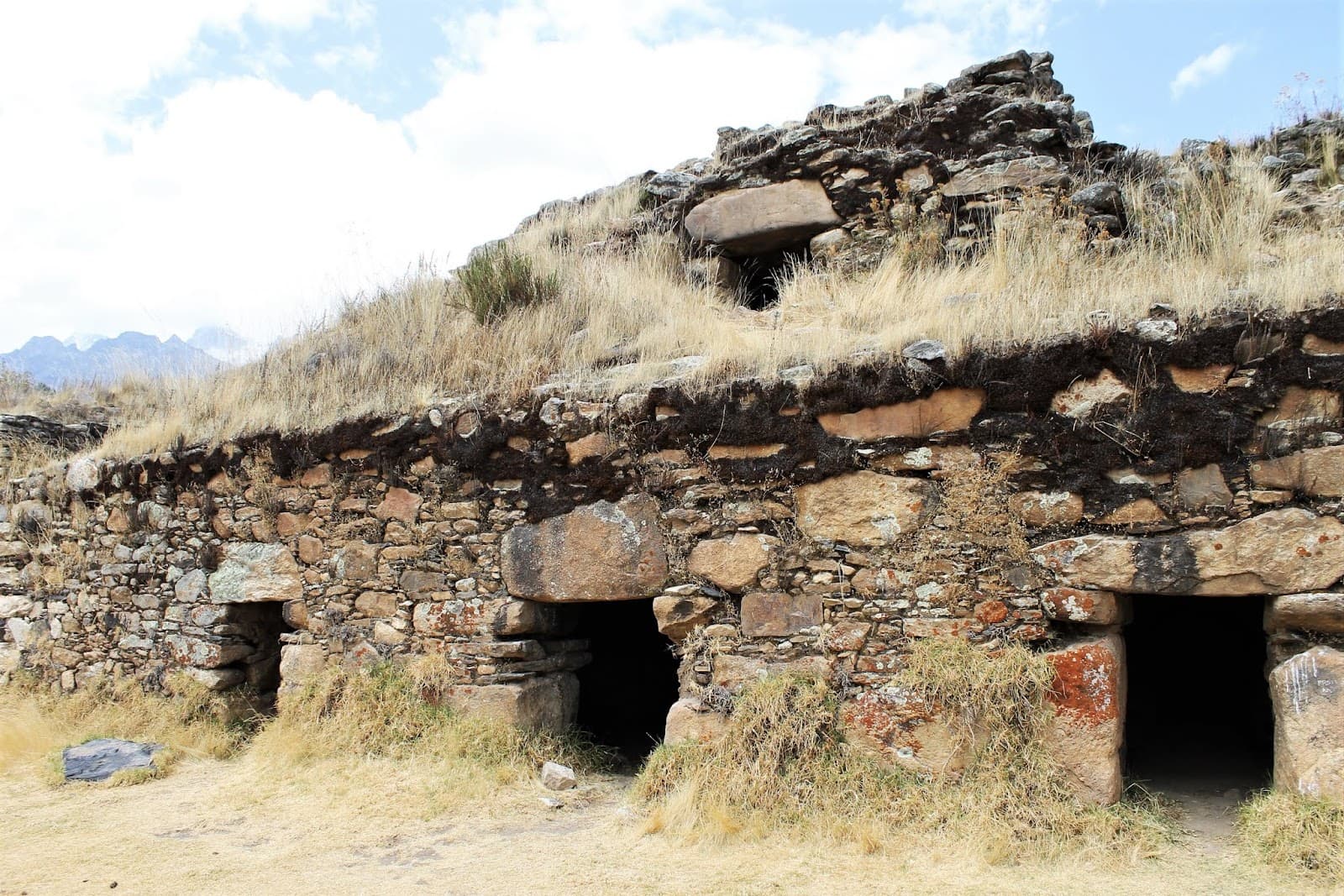 Honcopampa Archaeological Site - Image 1