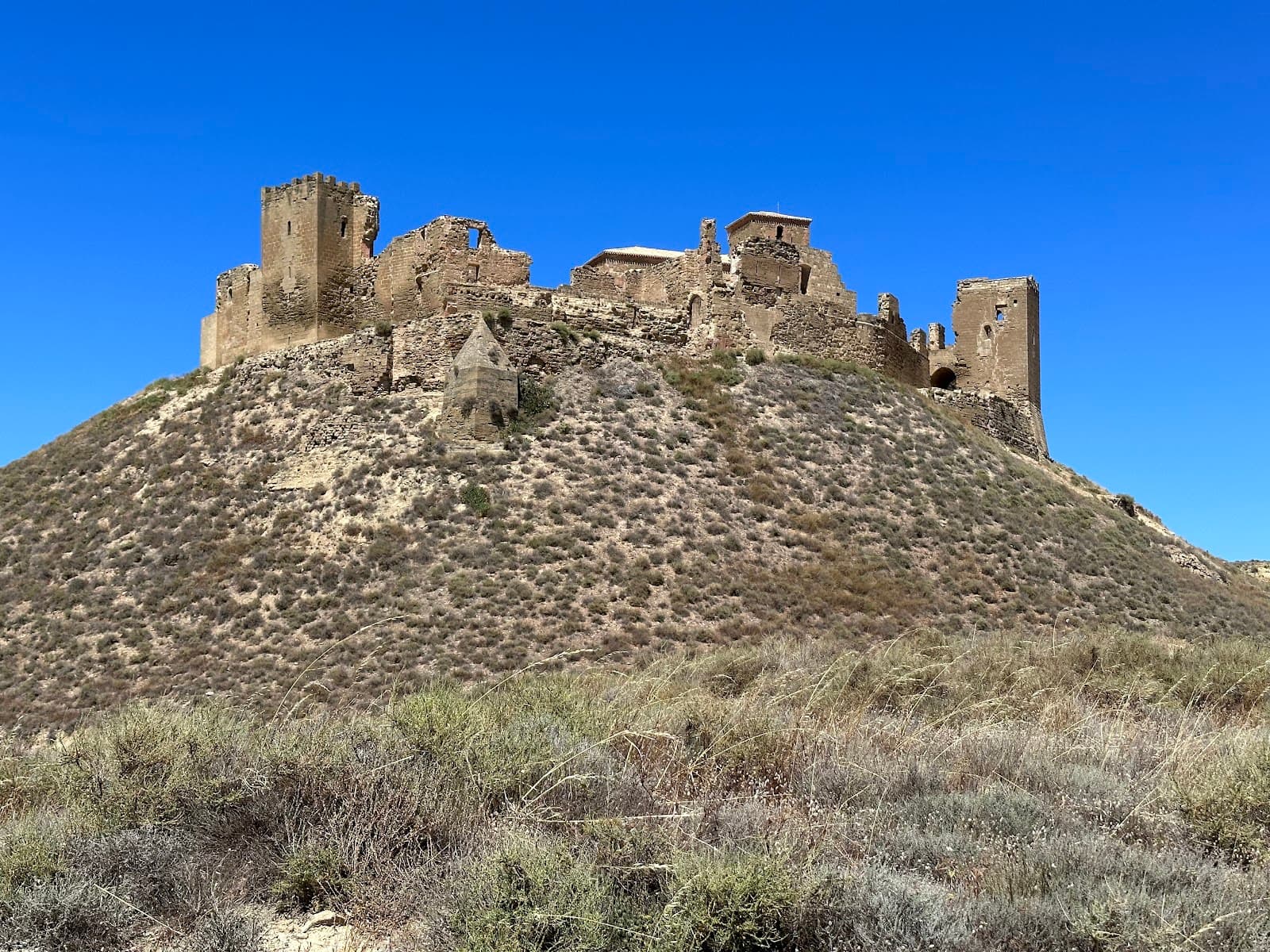 Castillo de Montearagón Huesca - Image 1