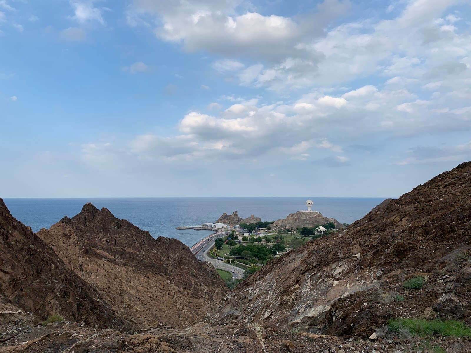 Mutrah–Riyam Trail - Image 1
