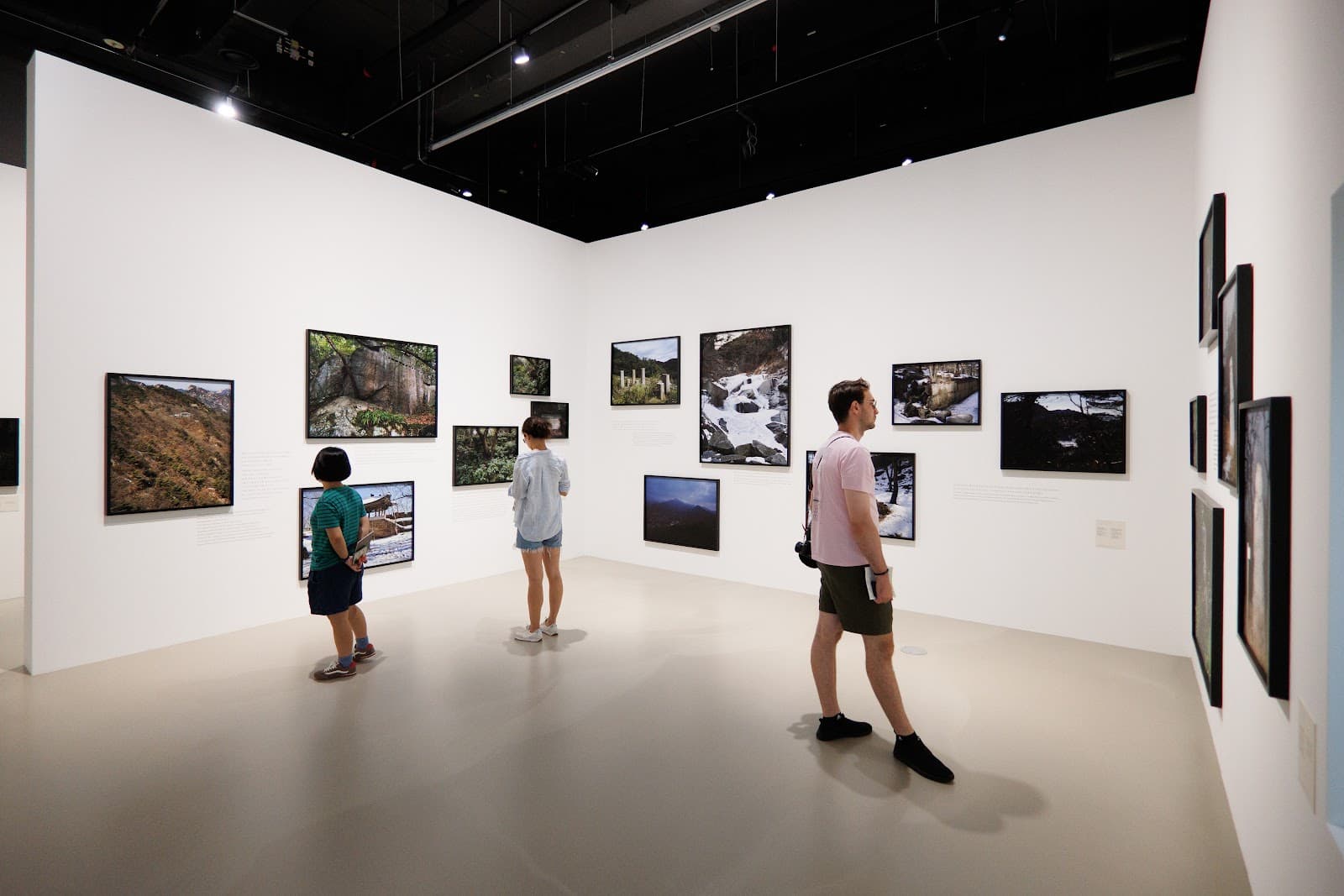 Seoul Museum of Photography - Image 1