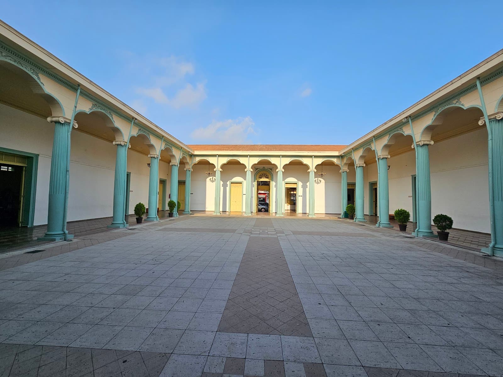 Santa Tecla Historic Center - Image 1