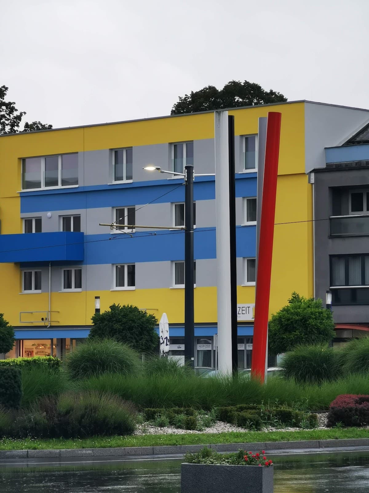 Hauptplatz Traun - Image 1