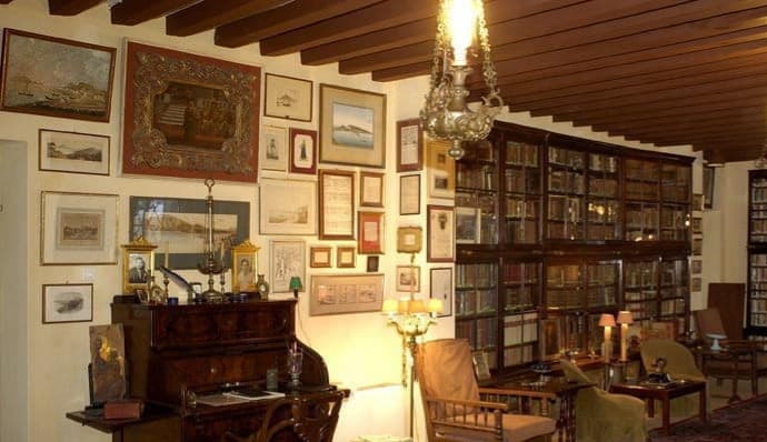 Romas Mansion - Image 1