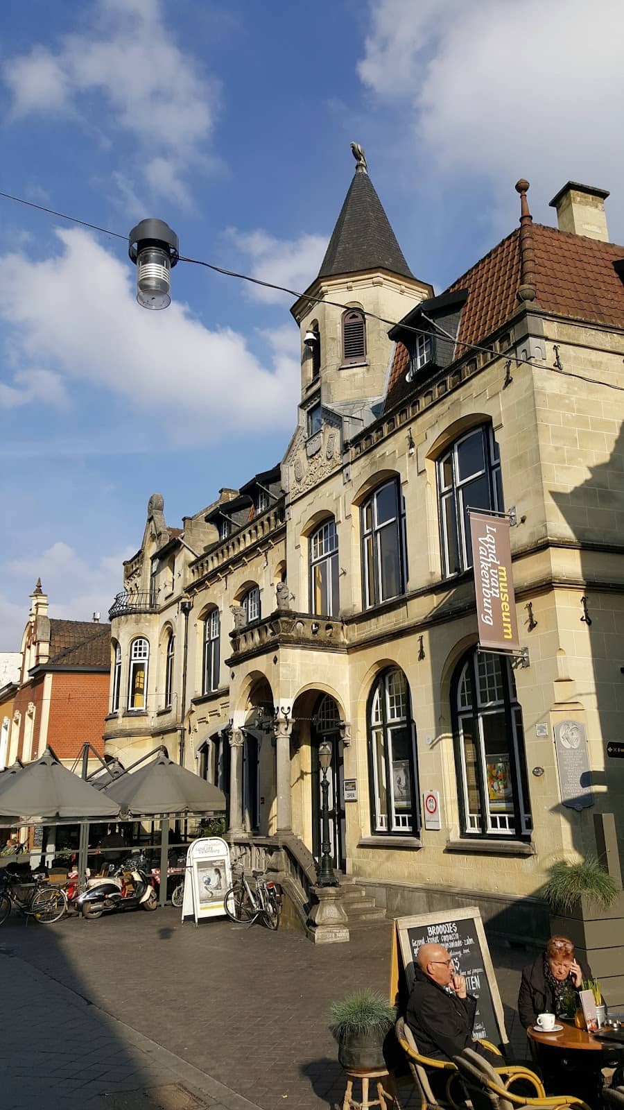 Community Hub