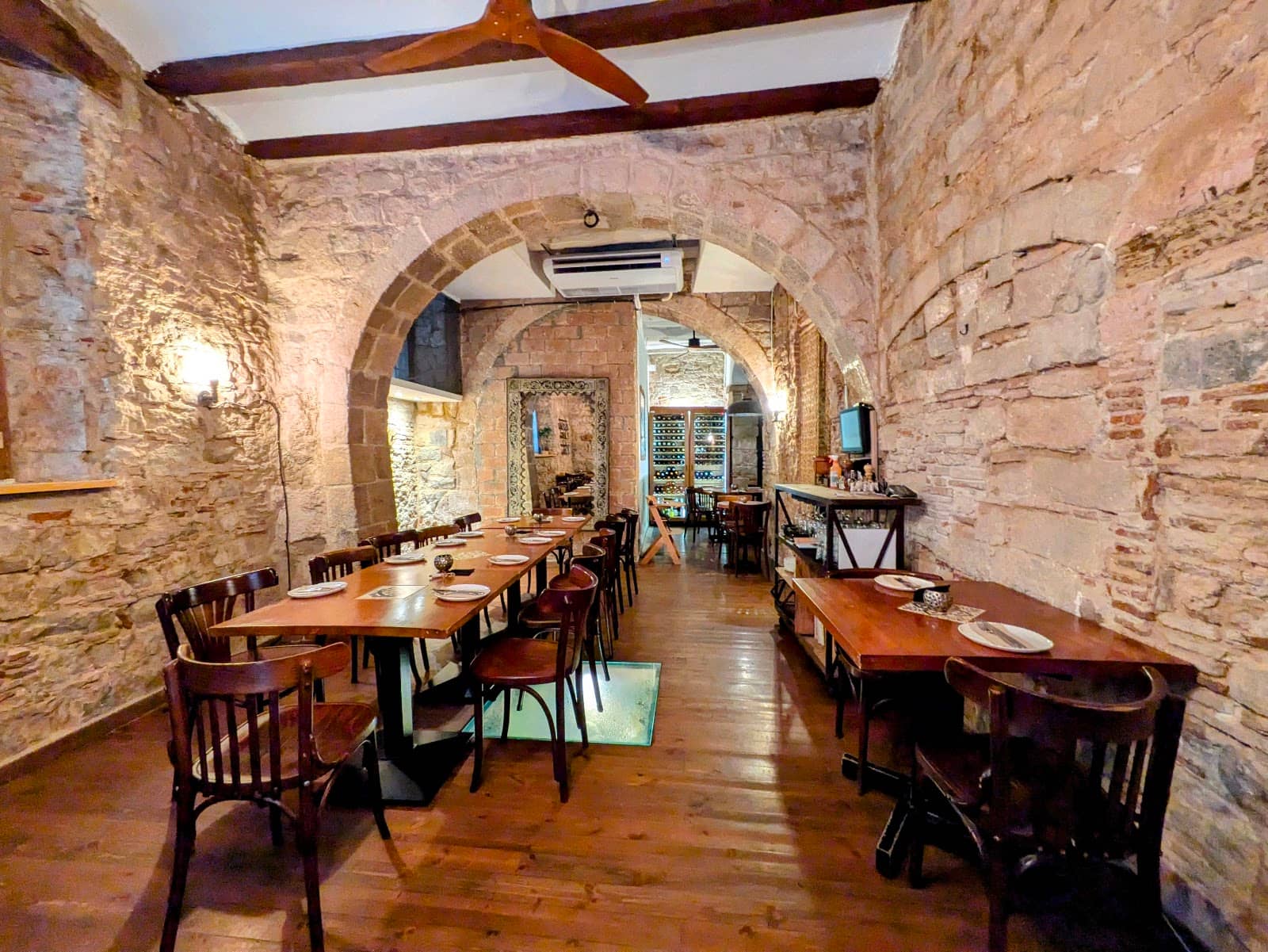 Warm & Welcoming Ambiance