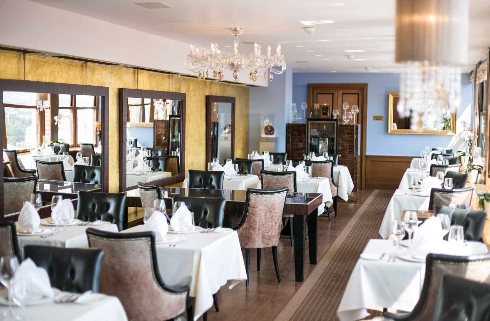 Fine Dining Experience