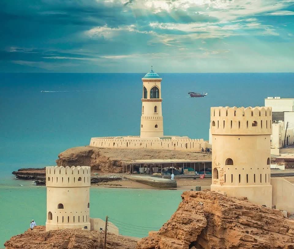 Al Ayjah Lighthouse - Image 1