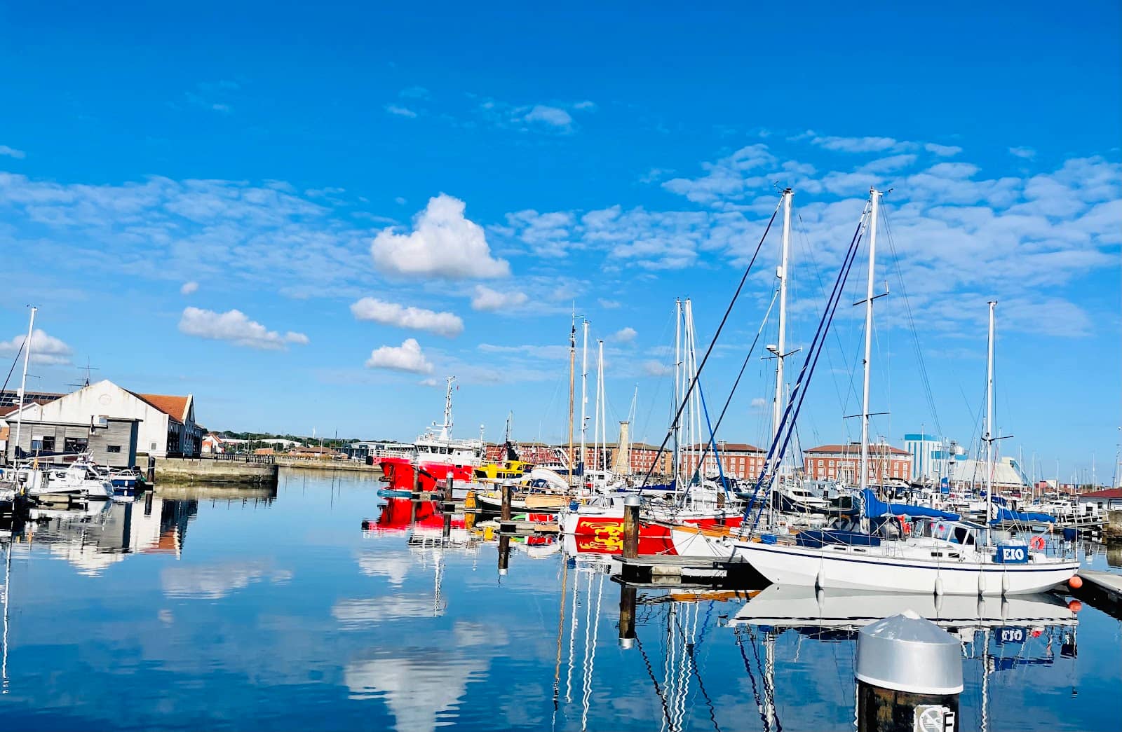 Waterfront Dining & Drinks