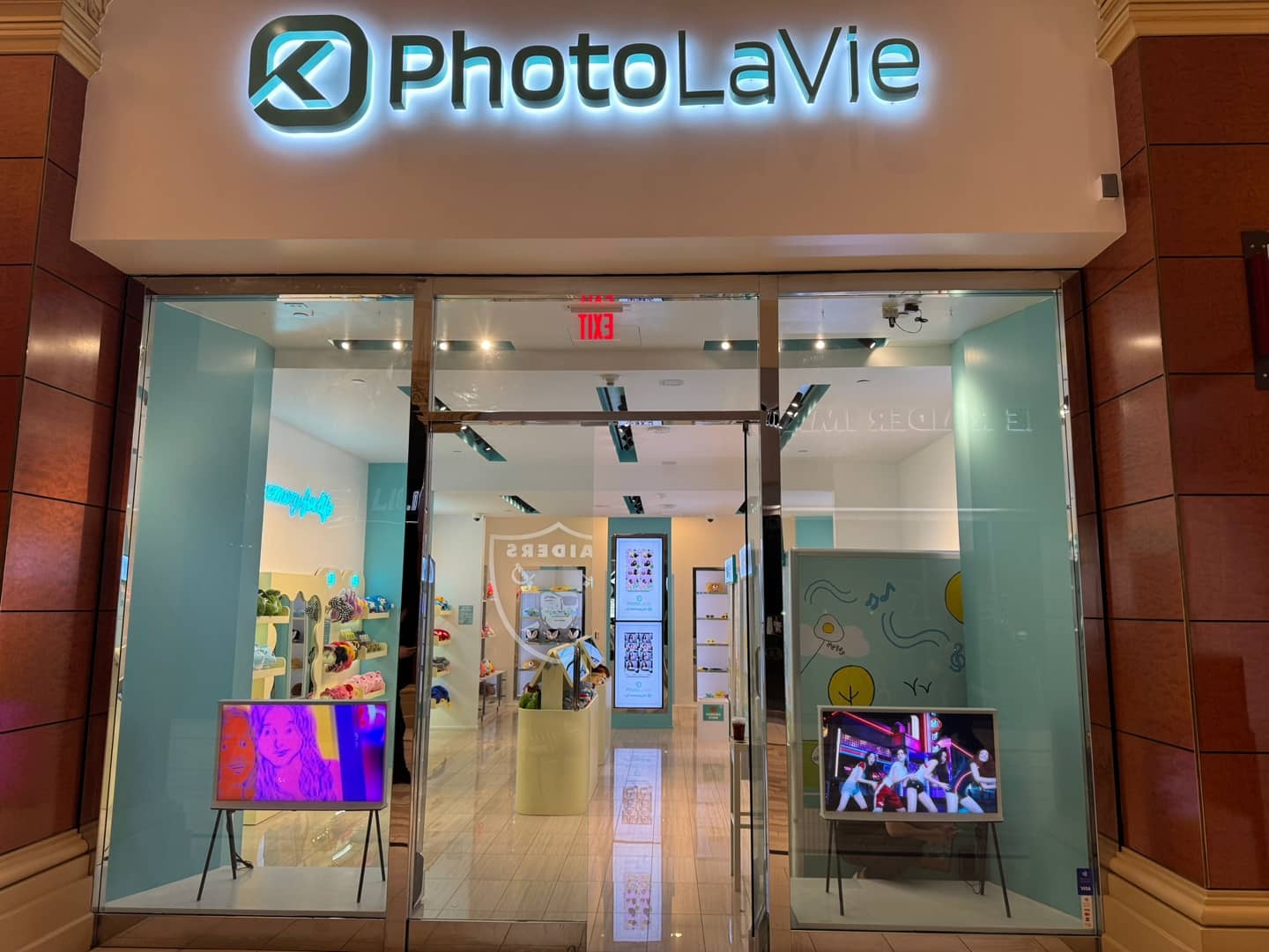 Variety of Cute Props