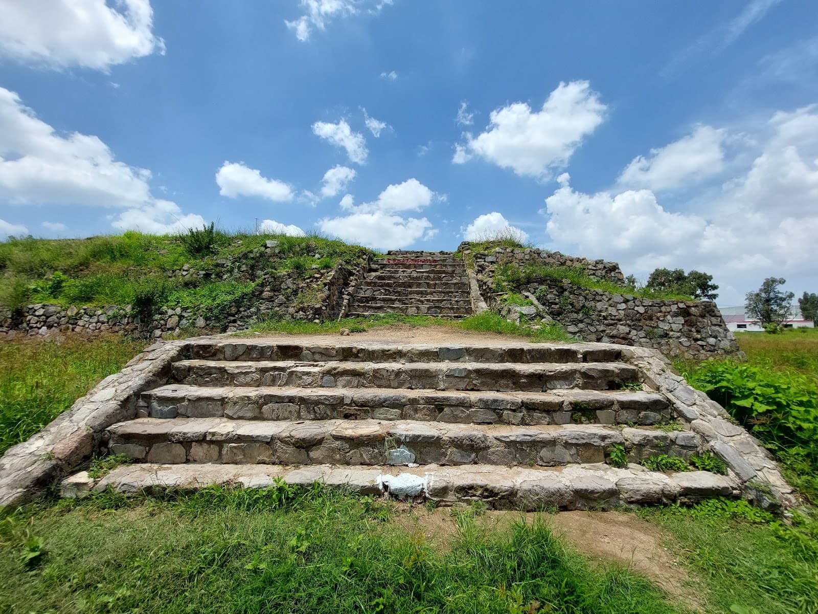 Zona Arqueológica Ixtepete - Image 1