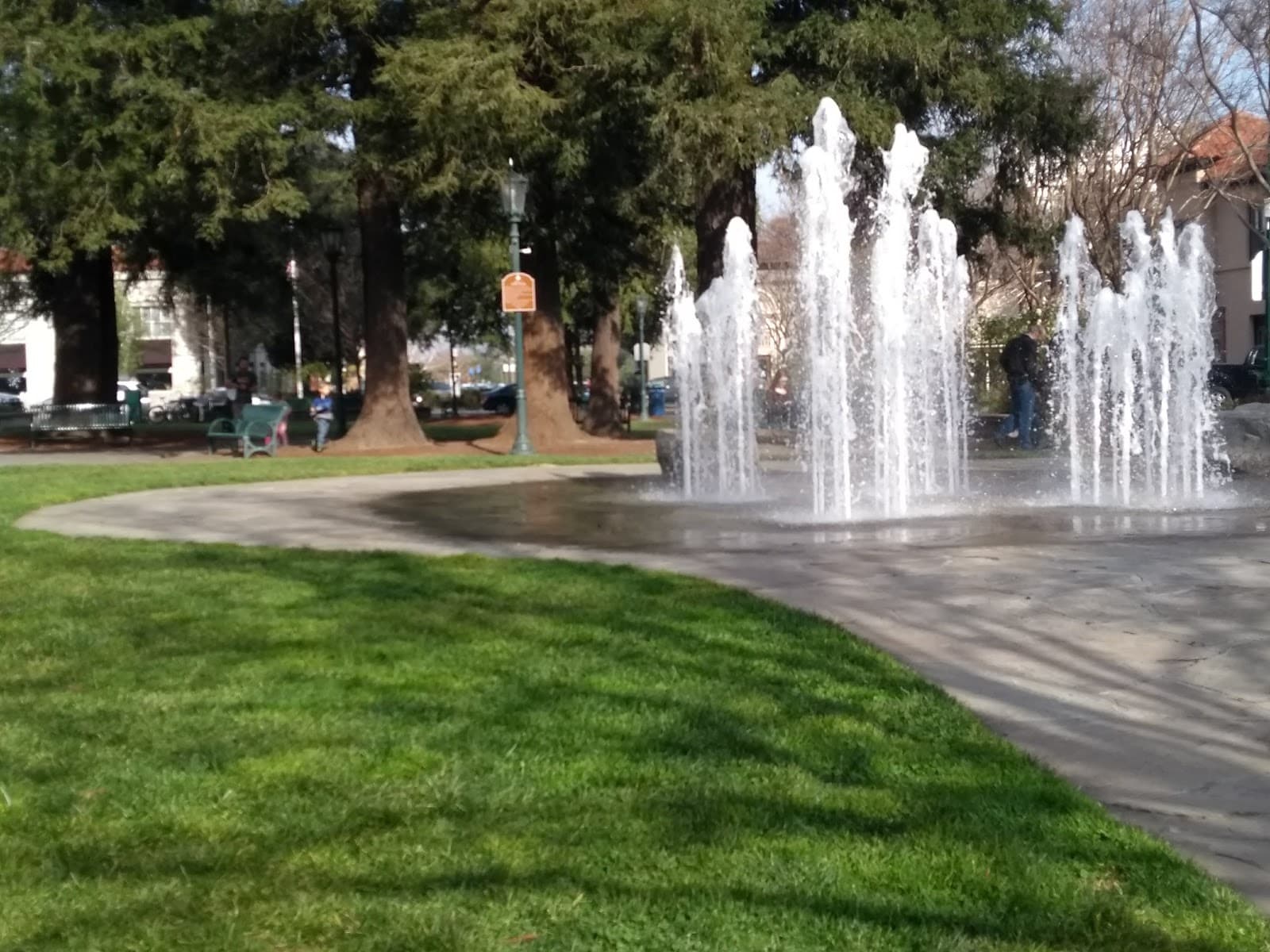 Los Gatos Town Plaza - Image 1