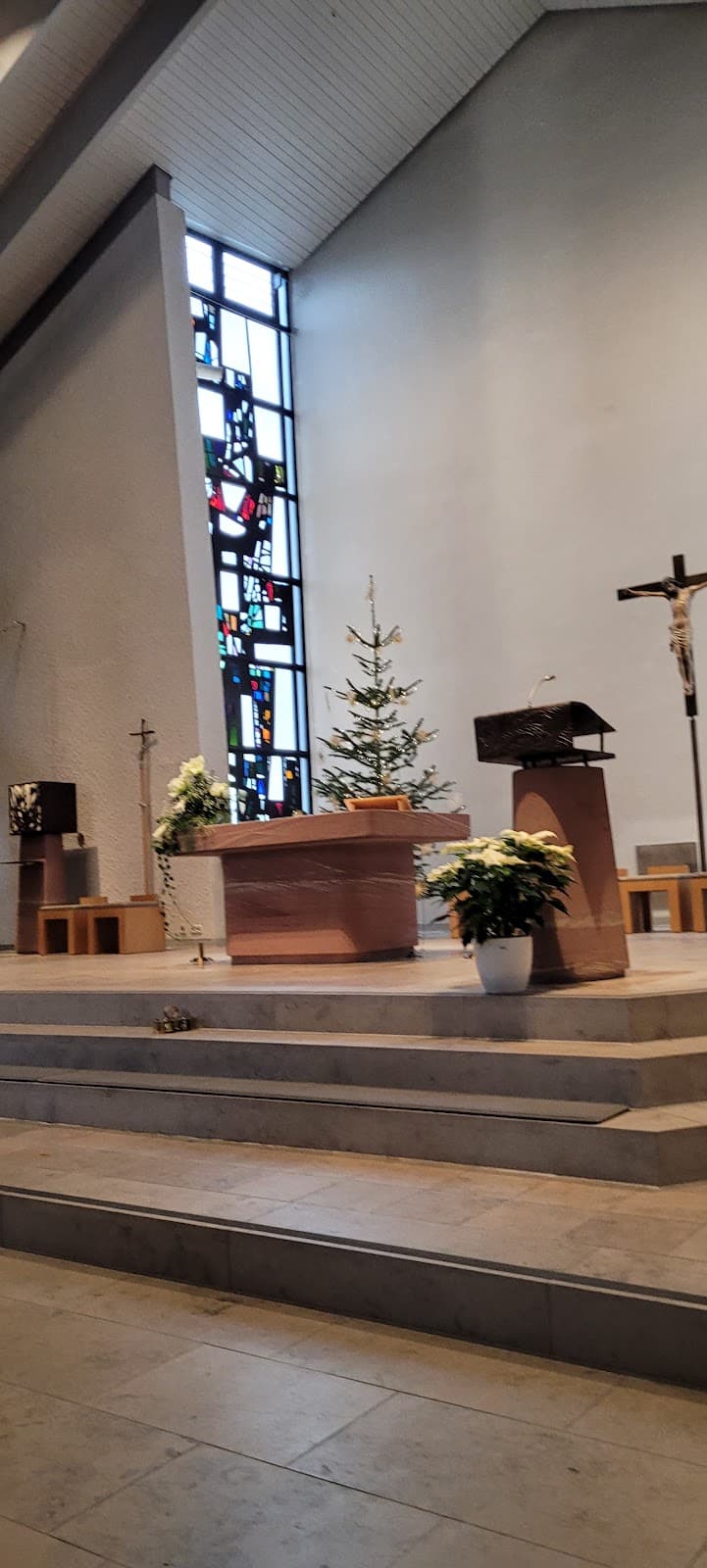 St. Bonifatius Church - Image 1