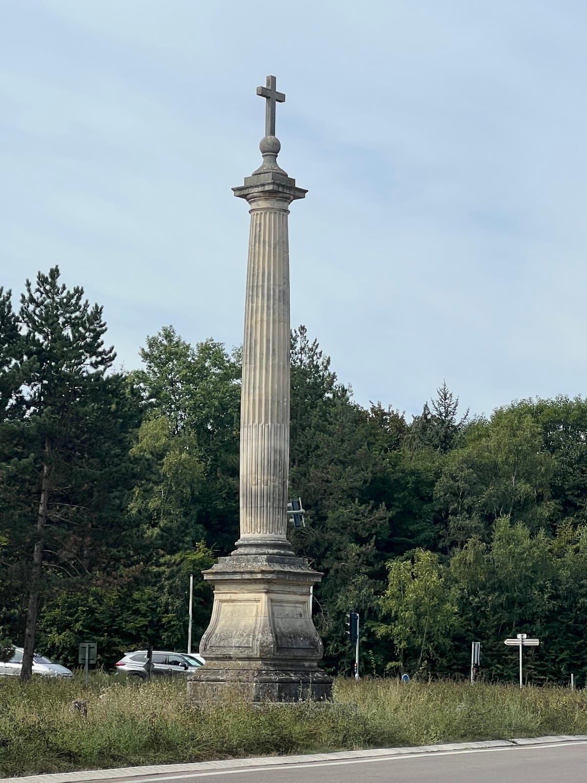 Croix de Noailles (forest crossroads) - Image 1