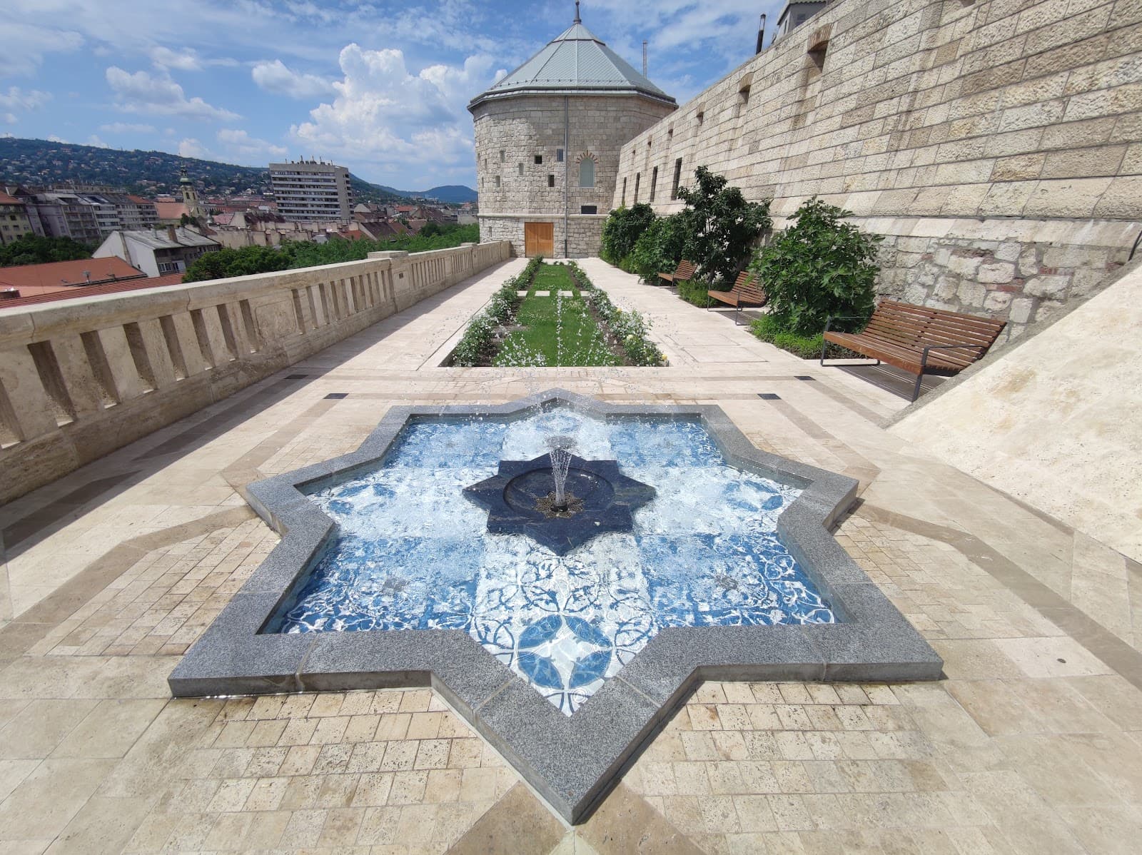 Karakas pasa tornya, Budapest, Hungary - Image 1