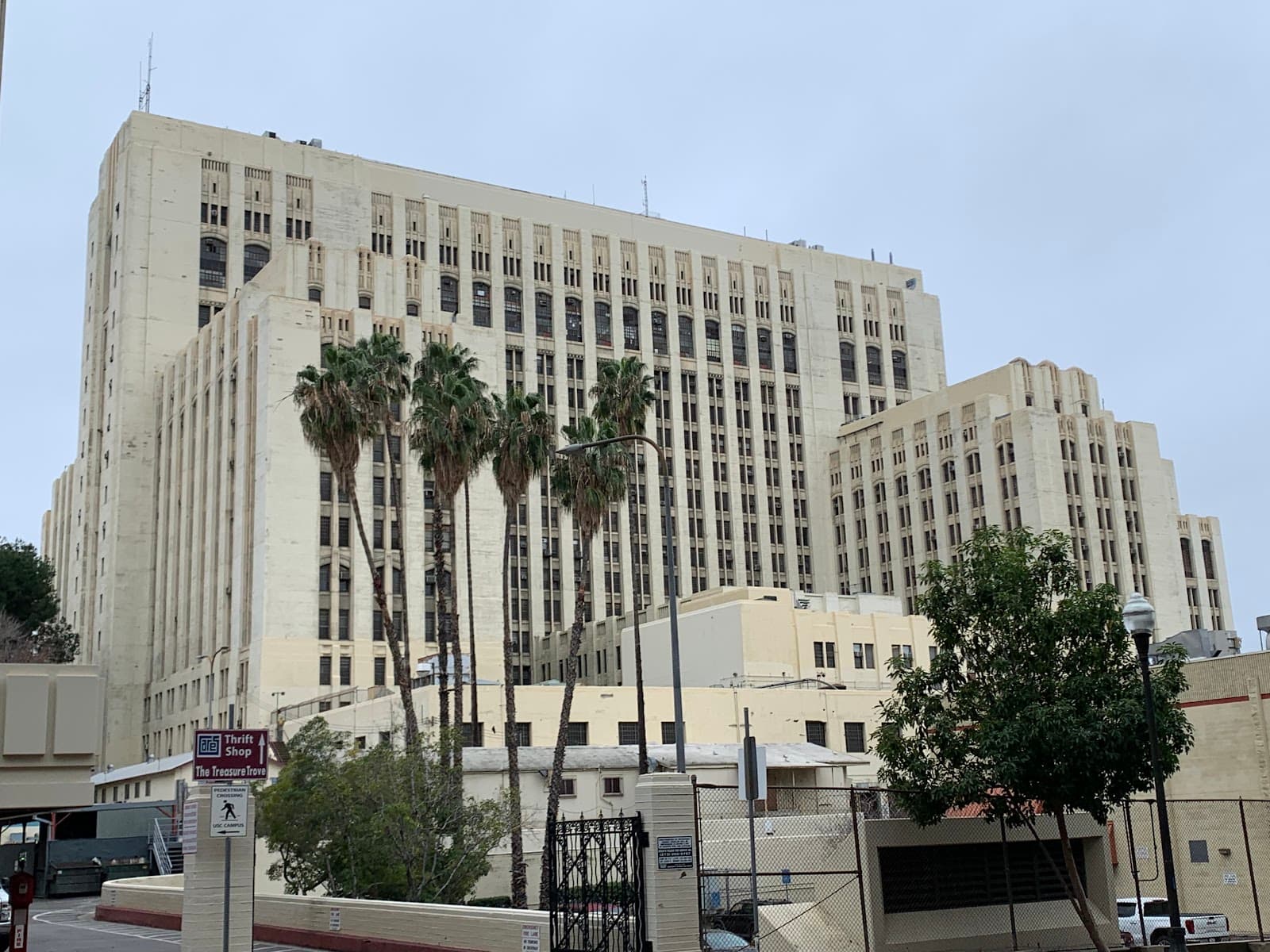 LA General Hospital - Image 1