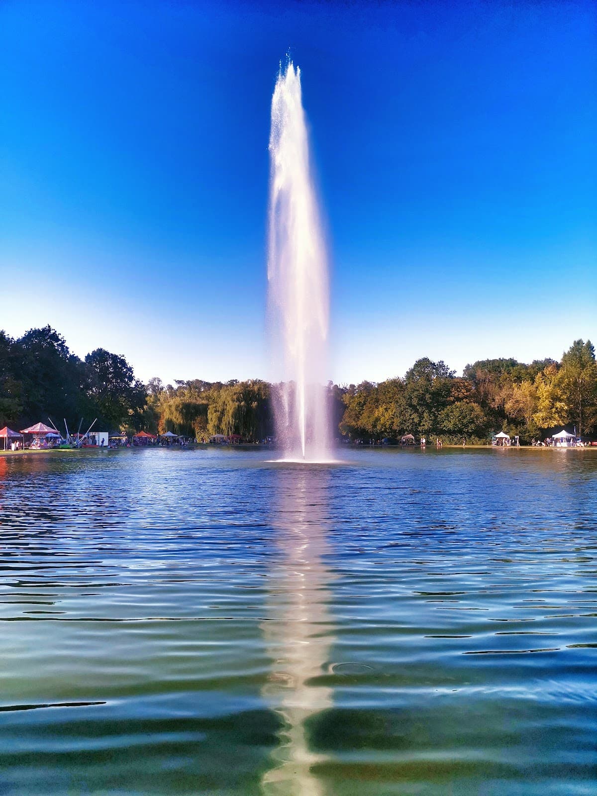 Hallesche Fontäne (Ziegelwiese Fountain) - Image 1