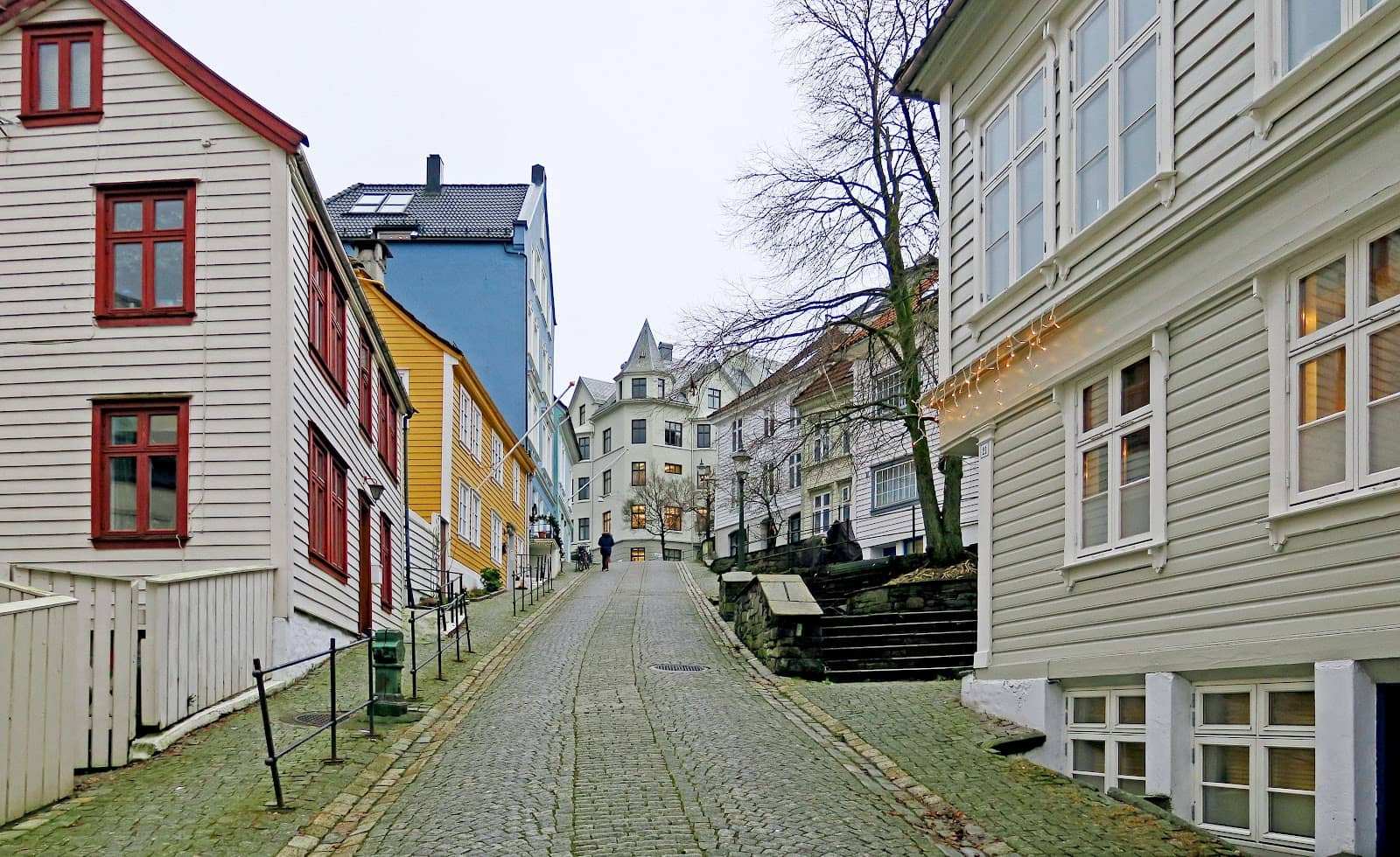 Sydneshaugen Hill