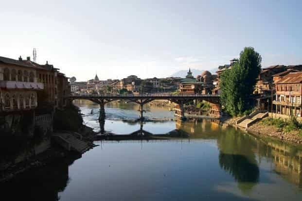 Zaina Kadal Bridge Srinagar - Image 1