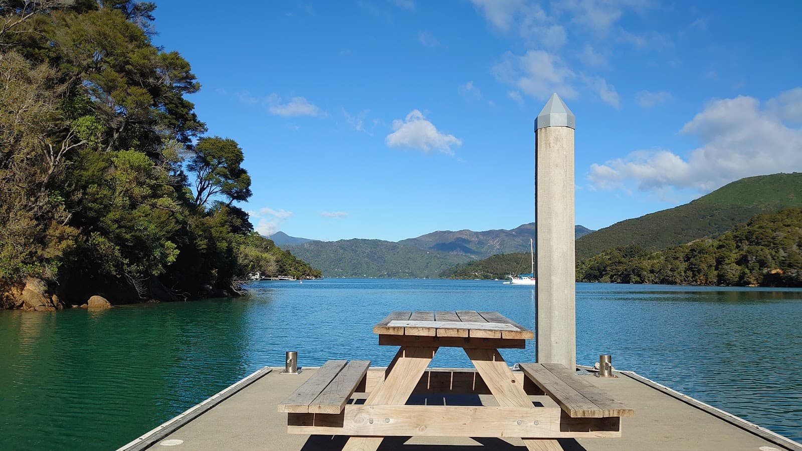 Mistletoe Bay - Image 1