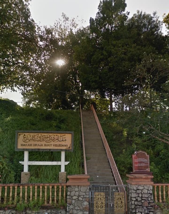 Royal Mausoleum - Image 1