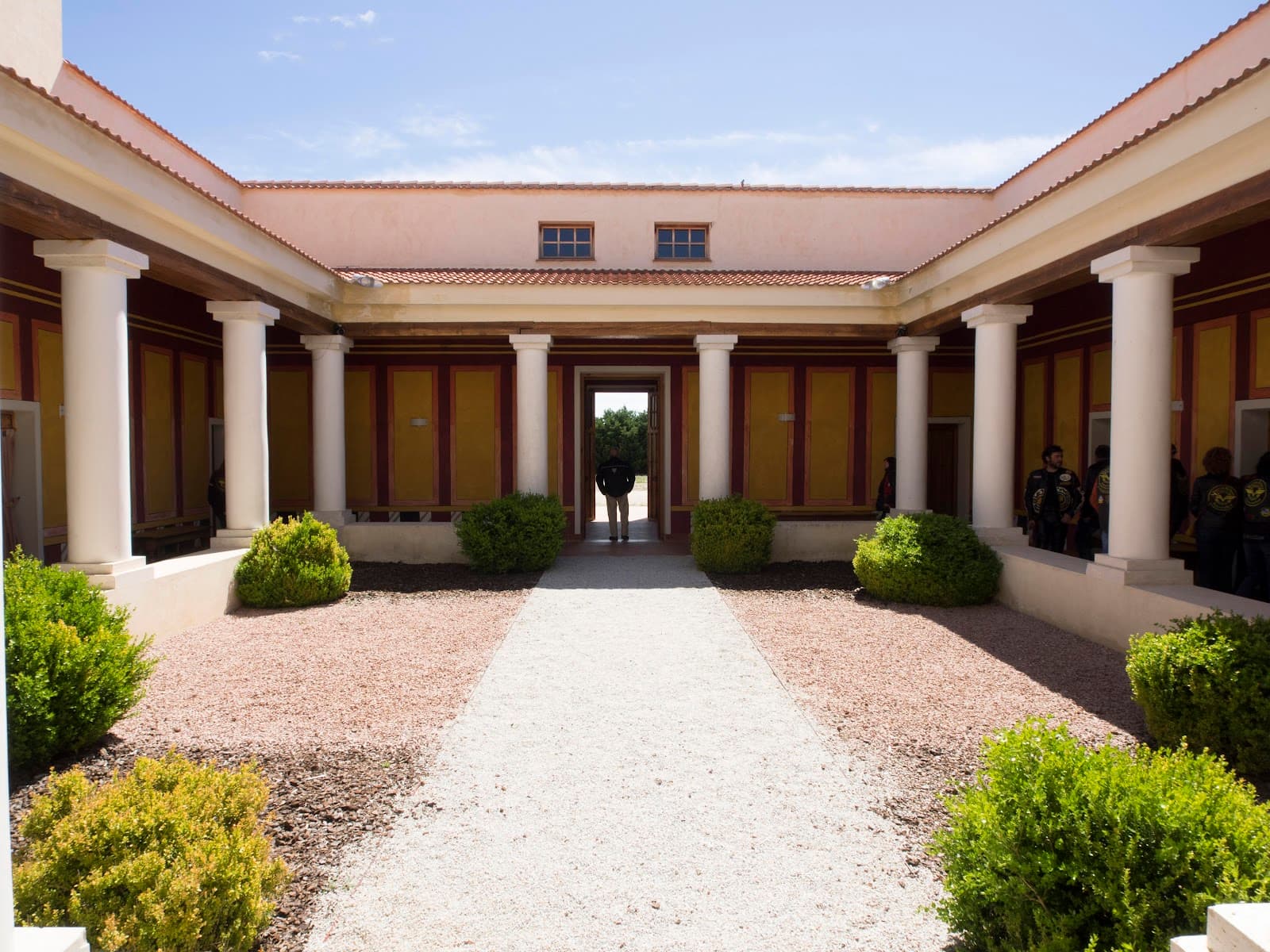 Museo de la Villa Romana de El Castellar de la Fuente - Image 1