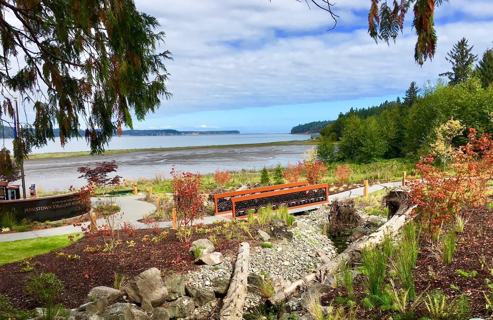 Jamestown S'Klallam Tribal Art Gallery and Totem Poles - Image 1