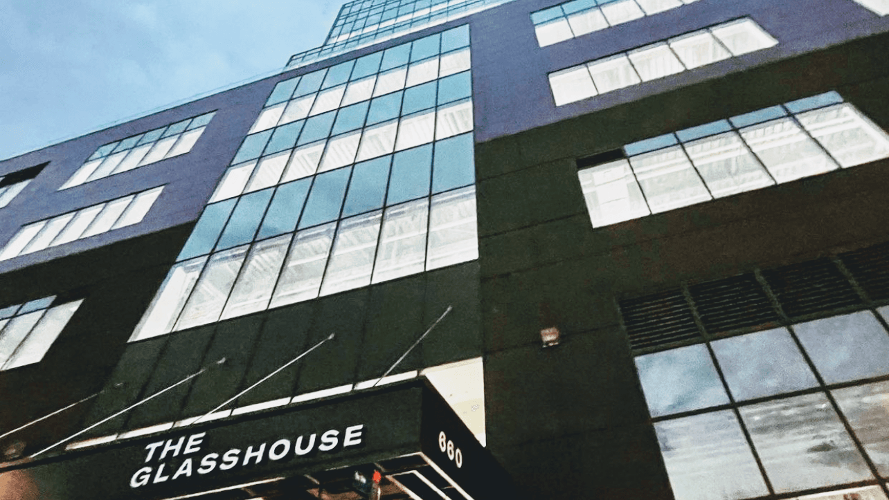 Various intimate venues across NYC - Image 1