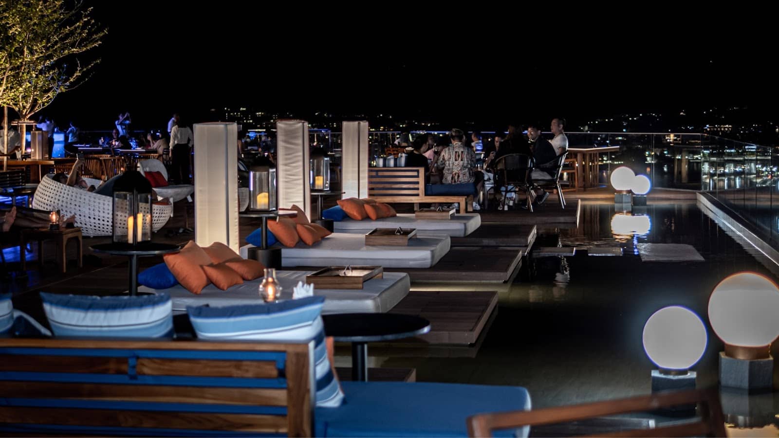 Live Saxophone Serenade