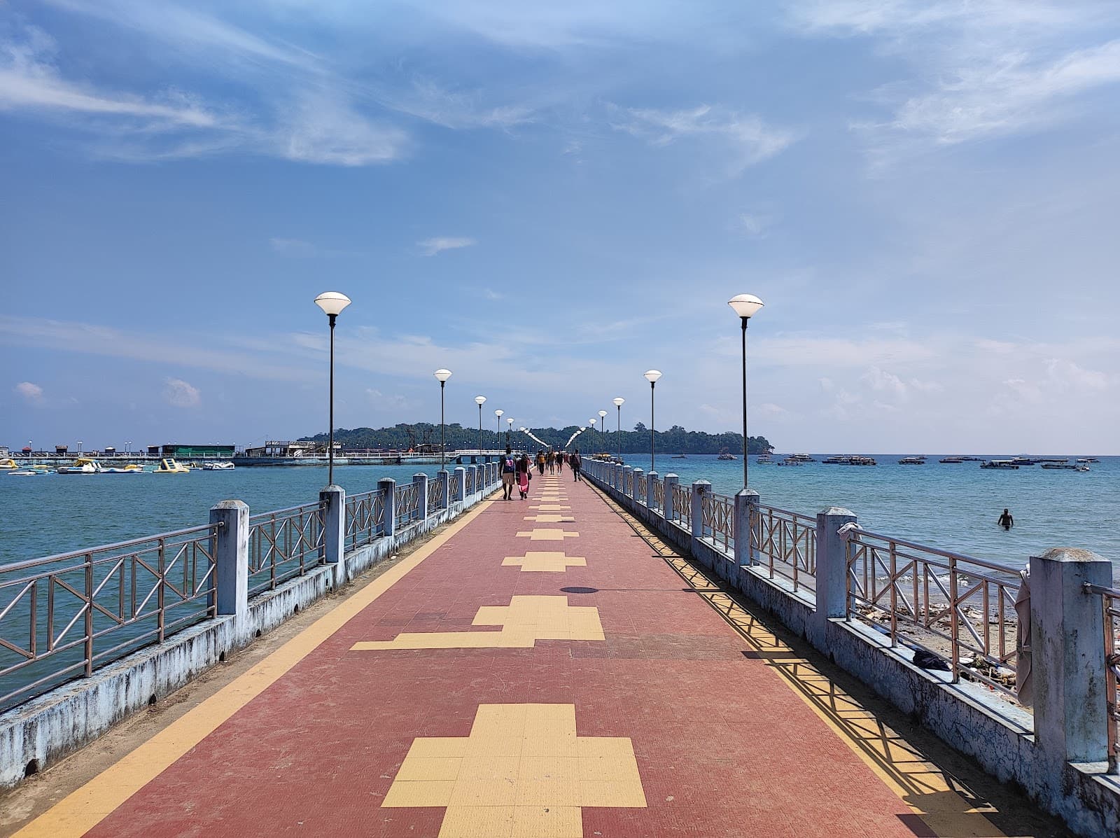 Marina Park and Sea Walk - Image 1