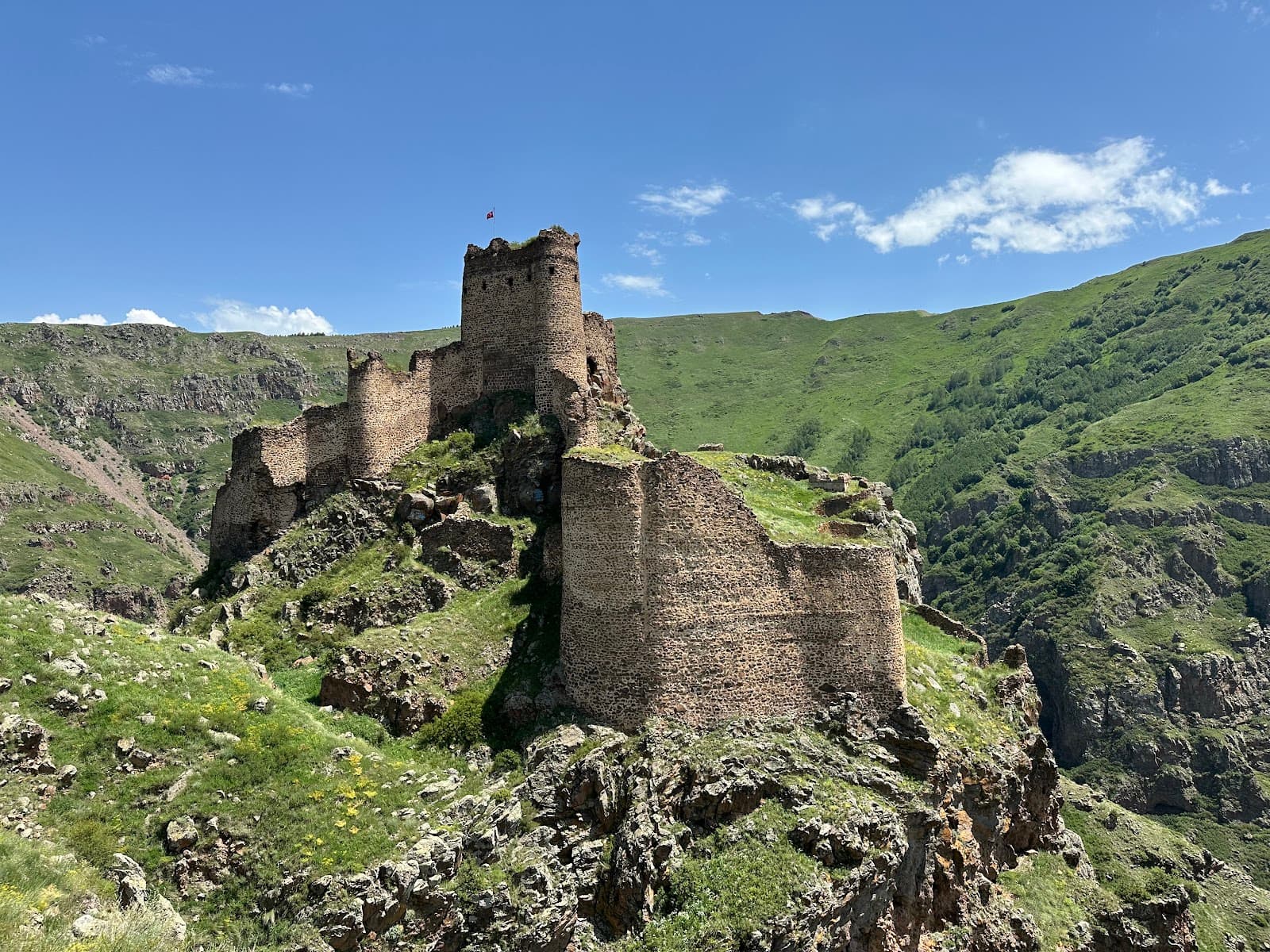 Devil's Castle (Şeytan Kalesi) - Image 1