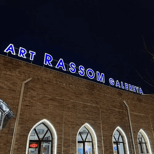 Chorsu Art Gallery - Image 1