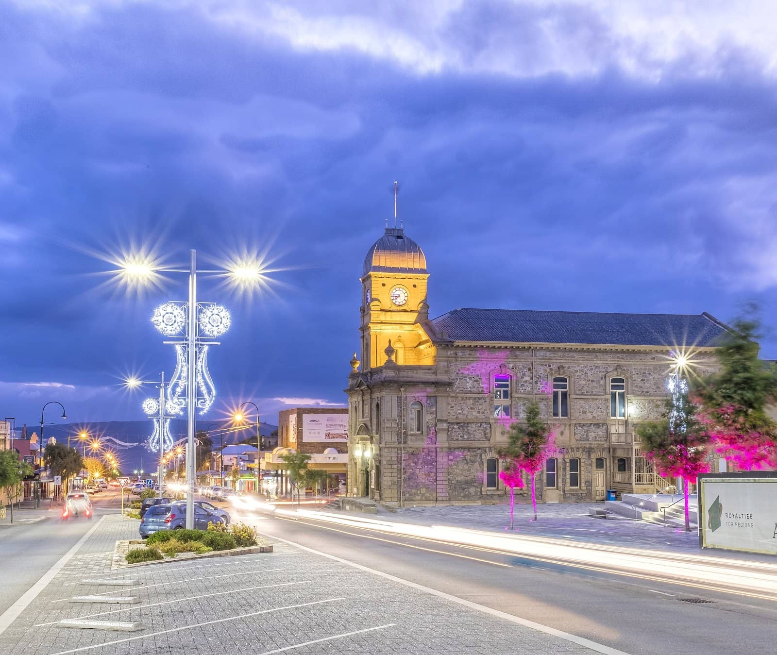 Lark Street's Bohemian Charm