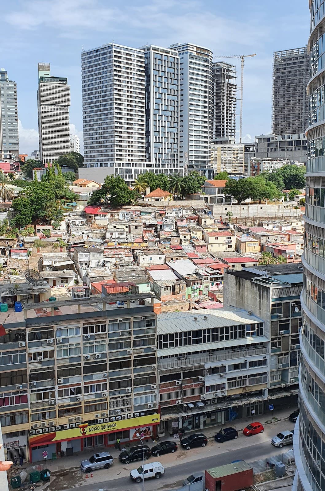 Kinaxixi Square (Largo do Kinaxixi) - Image 1