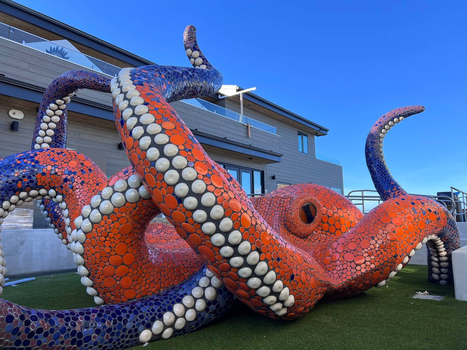 HarborWalk Inn Themed Rooms