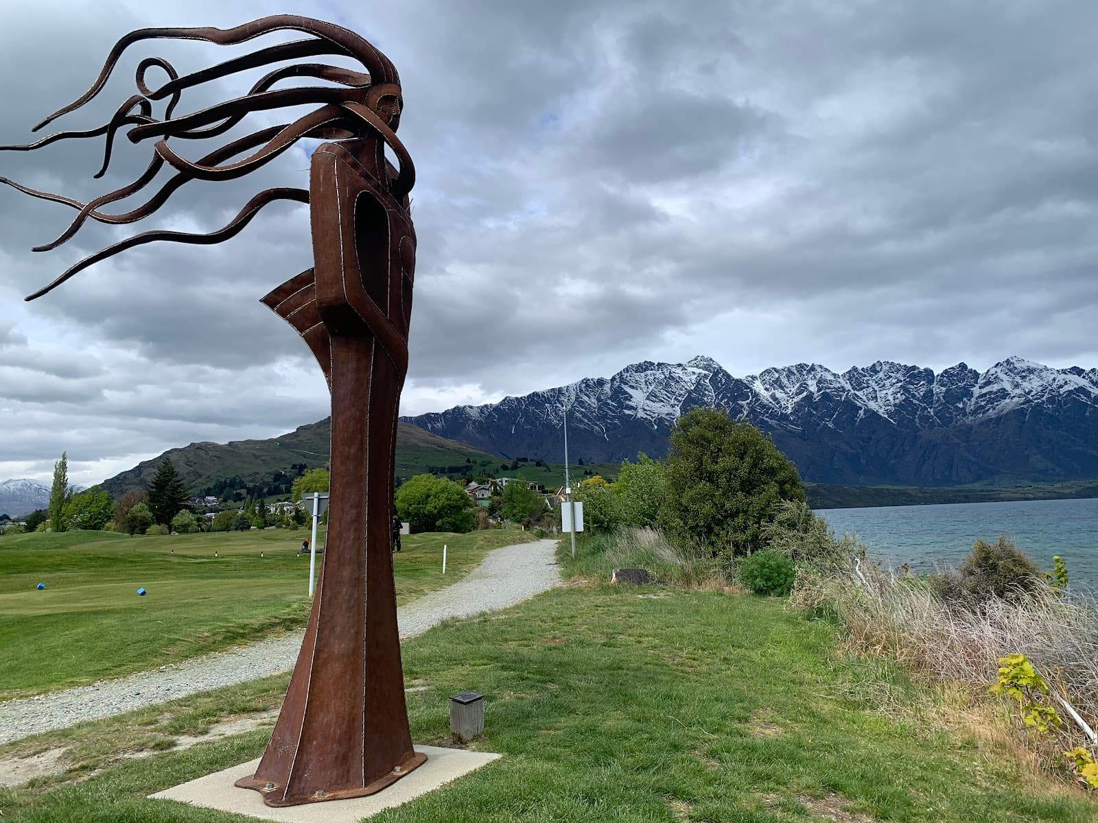Kelvin Peninsula Sculpture Trail - Image 1