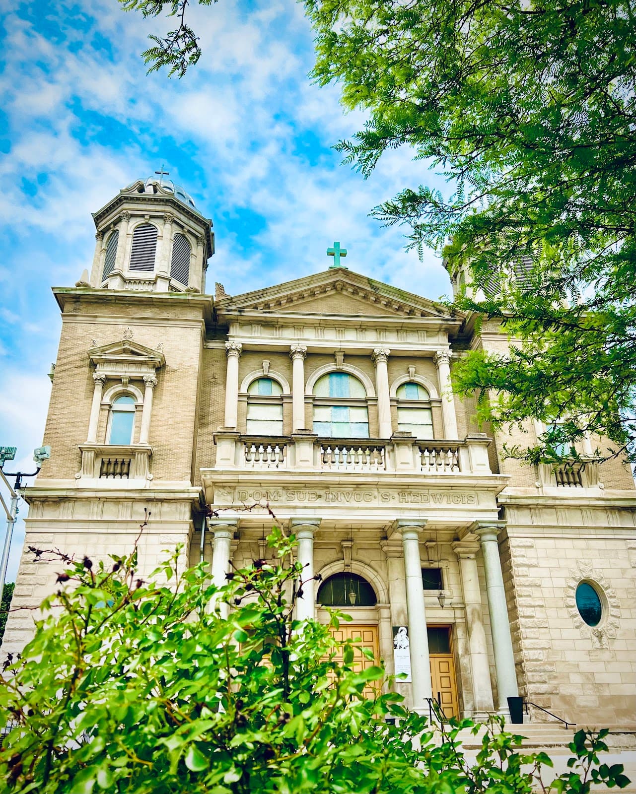 Bucktown - Image 1