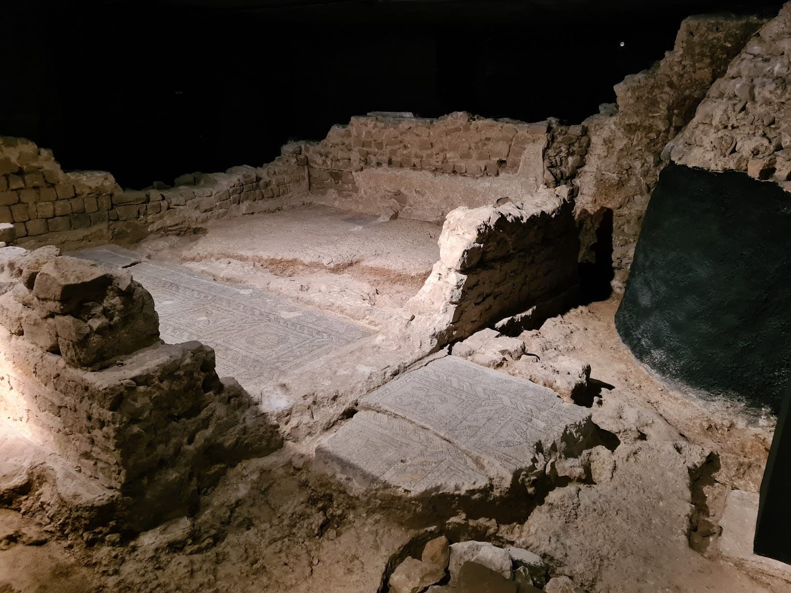 Roman Archaeological Walkway (Sitges) - Image 1