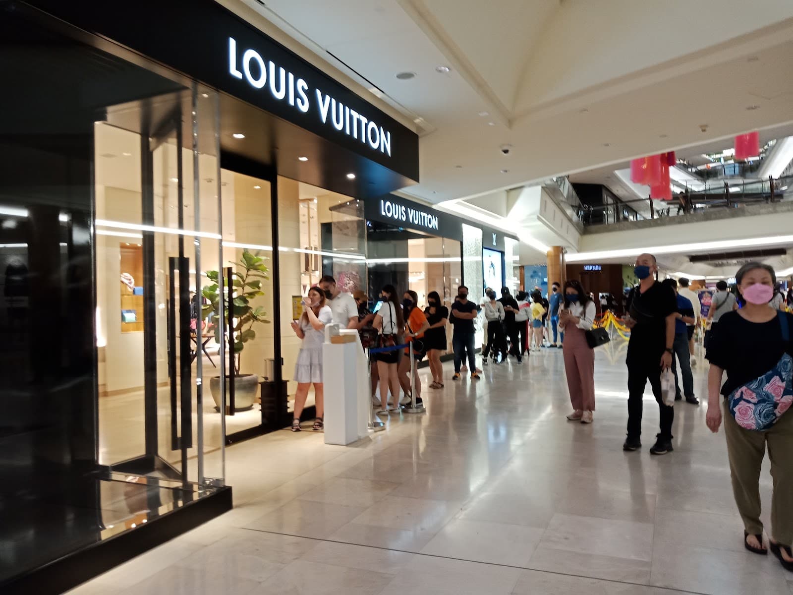 The Gardens Mall - Image 1
