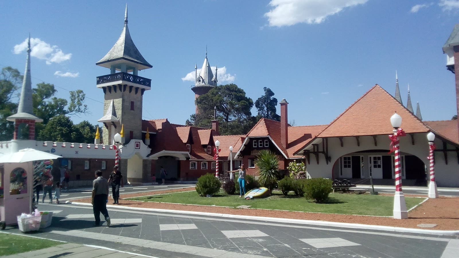 Gonnet Neighborhood - Image 1