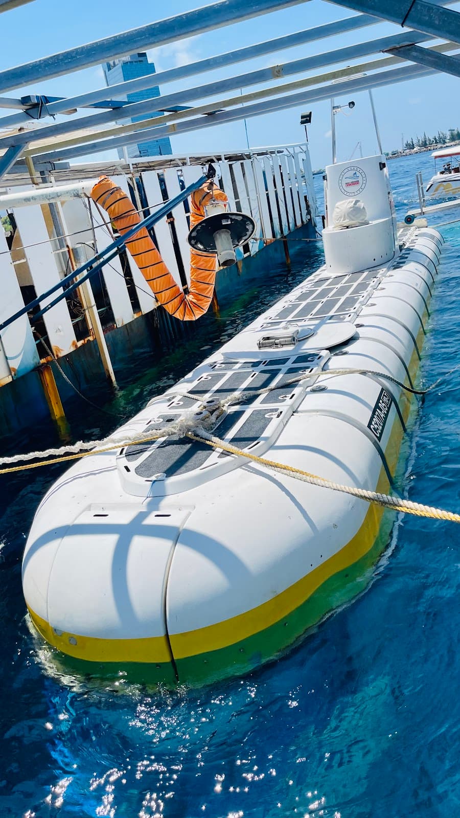 Submarine Tour Malé Maldives - Image 1